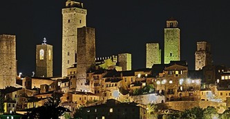 Tour nach San Gimignano und Siena mit Abendessen (Kleingruppentour) in Florence